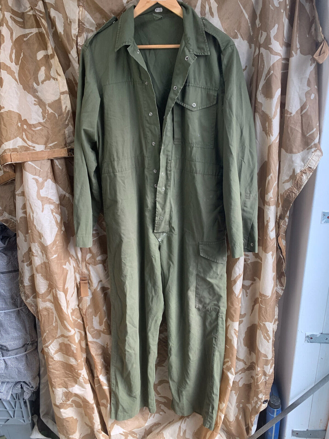 Original British Army Olive Green Men's Coveralls / Overalls 170/100 (Poppers)