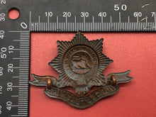 Load image into Gallery viewer, Original WW1 British Army Cap Badge - Worcestershire Regiment
