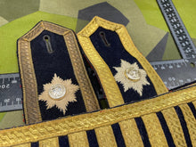 Lade das Bild in den Galerie-Viewer, Image #4
