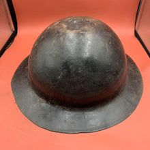 Load image into Gallery viewer, Original WW2 Mk1* British Army Brodie Combat Helmet &amp; Liner Set
