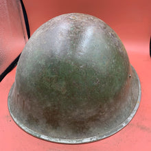 Charger l&#39;image dans la galerie, Original British / Canadian Army WW2 Soldiers Military Combat Mk3 Turtle Helmet
