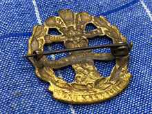 Load image into Gallery viewer, Original WW1 / WW2 British Army Middlesex Regiment Sweetheart Brooch
