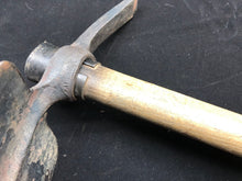 Load image into Gallery viewer, Original WW2 British Army Entrenching Tool &amp; Helve Set - Wartime Dated
