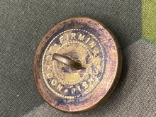 Load image into Gallery viewer, Nice Victorian Royal Ulster Yacht Club Large Gilt Uniform Button - Firmin - The Militaria Shop
