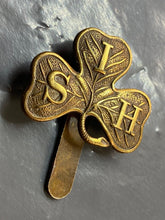Load image into Gallery viewer, Original British Army WW1  Southern Irish Horse Regiment Cap Badge
