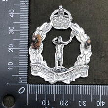 Load image into Gallery viewer, Original British Army Cap/Beret Badge - Royal Observer Corps - The Militaria Shop
