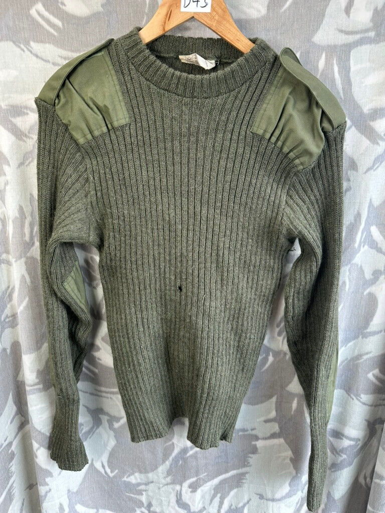 Genuine British Army Man's Heavy Jersey Olive Drab Pull Over - Size 2- 32