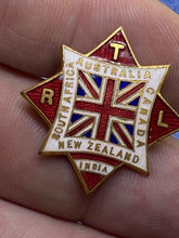 Charger l&#39;image dans la galerie, Original British Tariff Reform League Political Membership Badge - Circa 1900
