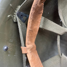 Lade das Bild in den Galerie-Viewer, Genuine Dutch Army M53 Euroclone of WW2 US M1 Camouflaged Helmet &amp; Liner Set - The Militaria Shop
