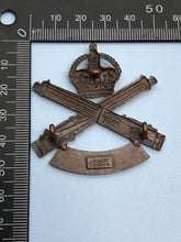 Load image into Gallery viewer, Canadian Army Machine Gun Corps Cap Badge - &quot;JR GAUNT&quot;
