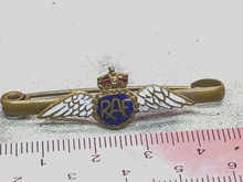 Load image into Gallery viewer, Original British Royal Air Force King&#39;s Crown RAF Sweetheart Brooch
