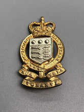 Charger l&#39;image dans la galerie, Genuine British Army RAOC Royal Army Ordnance Corps Cap Badge
