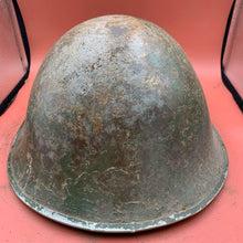 Lade das Bild in den Galerie-Viewer, Original britische / kanadische Armee WW2 Soldaten Military Combat Mk3 Turtle Helm 
