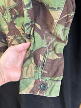 Load image into Gallery viewer, Original British Army 1968 68 Pattern DPM Combat Jacket Smock - 44&quot; Chest
