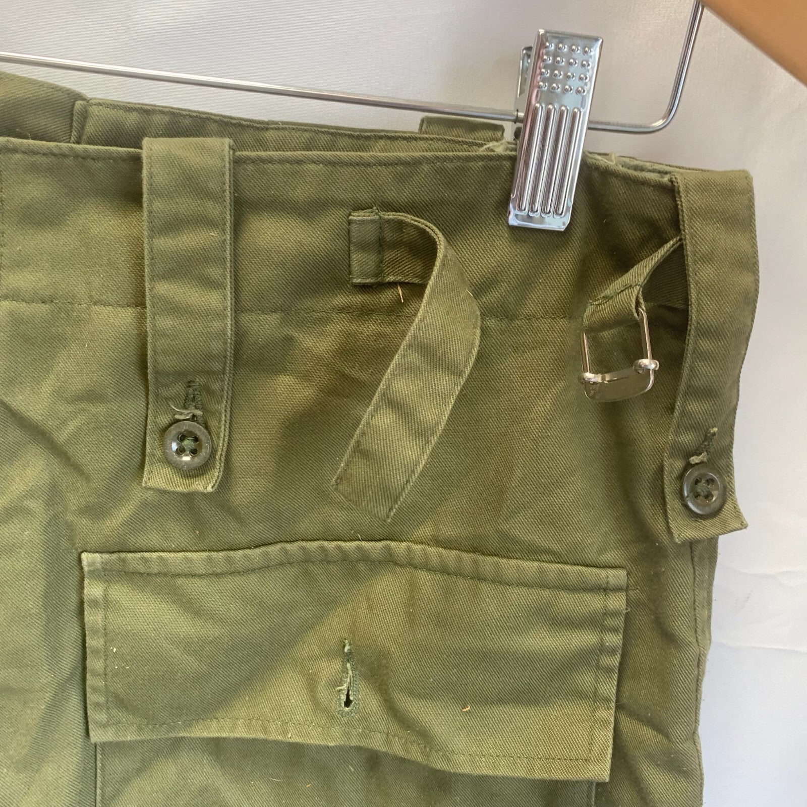 Genuine British Army OD Green Lightweight Combat Shorts - Size 75/80/96 - The Militaria Shop