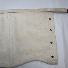 Charger l&#39;image dans la galerie, Original British Army / Royal Navy White 37 Pattern Spats / Gaiters- Well Marked
