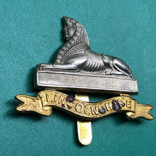 Load image into Gallery viewer, Original British Army Cap Badge - The Lincolnshire Regiment
