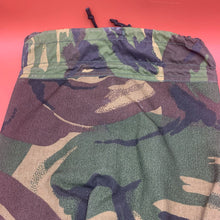 Lade das Bild in den Galerie-Viewer, Genuine British Army Surplus DPM Camouflaged Gaiters - Size Standard
