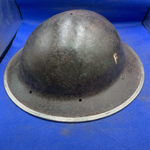 Charger l&#39;image dans la galerie, Original WW2 Mk2 British Army Brodie Combat Helmet
