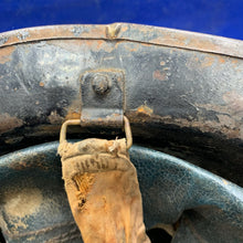 Charger l&#39;image dans la galerie, Original WW1/WW2 British Army Mk1* Helmet with Liner &amp; Chinstrap
