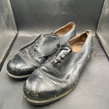 Load image into Gallery viewer, Genuine British Army Black Leather Dress Shoes - Size UK 9 L - The Militaria Shop

