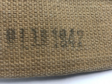 Charger l&#39;image dans la galerie, Original WW2 Canadian Army 37 Pattern Shoulder Strap - 1942 Dated
