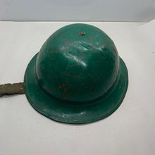 Charger l&#39;image dans la galerie, British Army Mk1* Rescue Helmet Complete with Liner
