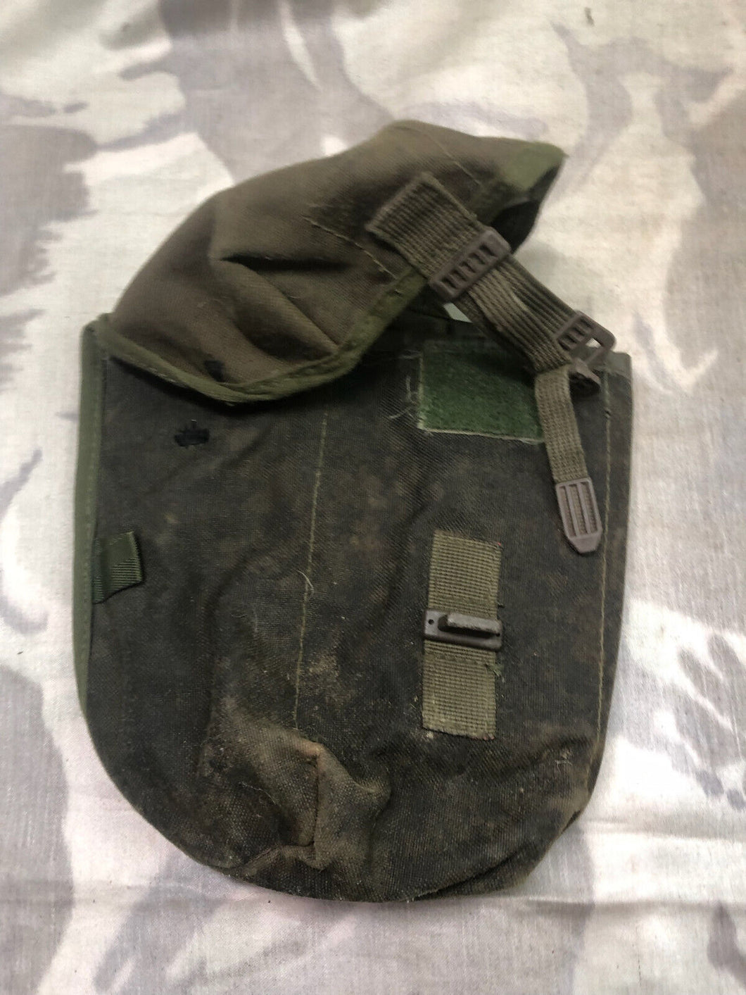 British Army OD Green Water Bottle Pouch 1980s/1990s era