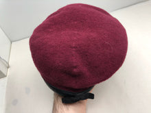 Load image into Gallery viewer, Genuine British Army Paratrooper Household Regimental Beret Hat - Size 56cm
