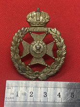 Load image into Gallery viewer, Original British Army - BERMUDA RIFLE CORPS Cap Badge
