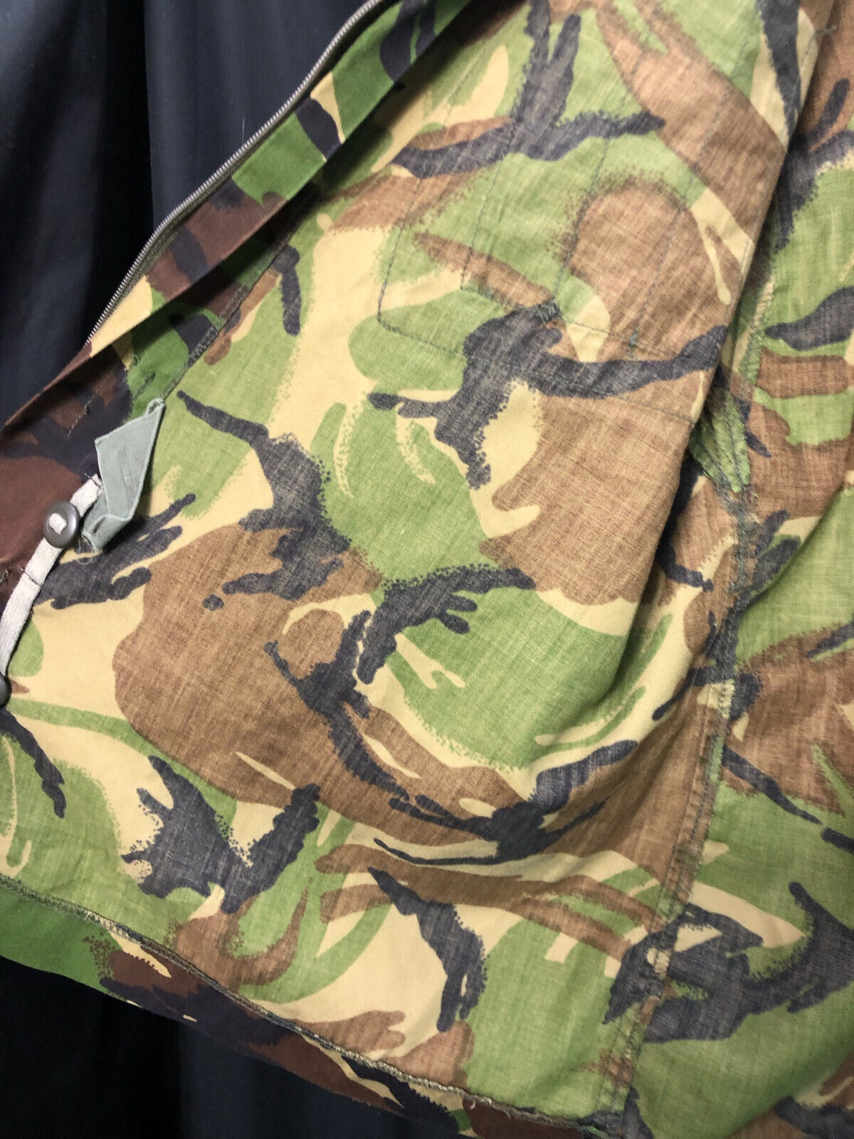Genuine British Army Camouflage DPM Lightweight Jacket - Size 170/96 - The Militaria Shop