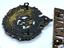 Load image into Gallery viewer, Original GV Canadian Royal Engineers Cap Badge &amp; Shoulder Title - The Militaria Shop
