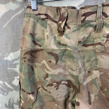 Lade das Bild in den Galerie-Viewer, Genuine British Army MTP Camouflaged Warm Weather Combat Trousers - 80/80/96
