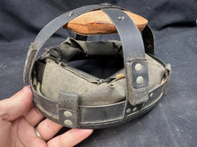 Lade das Bild in den Galerie-Viewer, Image #12
