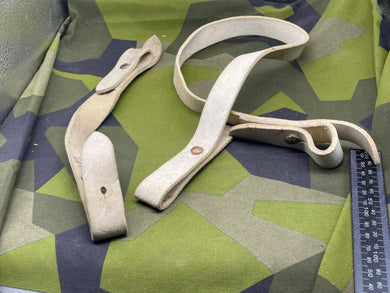 Original British Army Buff White Leather Sword Hangers / Drum Hangers ? - The Militaria Shop