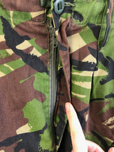 Load image into Gallery viewer, Vintage British Army DPM Lightweight Combat Trousers - Size 85/84/100
