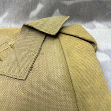 Charger l&#39;image dans la galerie, Original WW2 British Army 37 Pattern Webbing Large Pack - Wartime Dated
