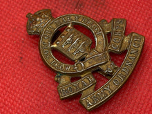 Load image into Gallery viewer, Original WW1 / WW2 British Army - Royal Army Ordnance Corps Cap Badge
