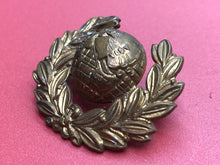 Load image into Gallery viewer, Original WW2 British Royal Navy Collar Badge - Royal Marines
