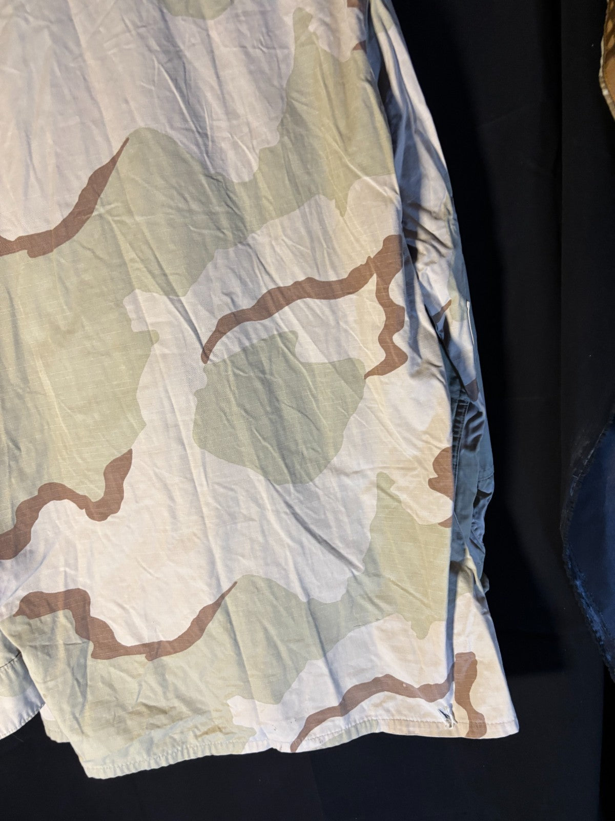 Gulf War US Army DCU Camouflaged Combat Field Coat/Jacket - Large/Long - The Militaria Shop