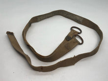 Lade das Bild in den Galerie-Viewer, Original British Army Paratroopers Leg Restraint Strap - WW2 37 Pattern
