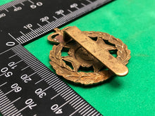 Charger l&#39;image dans la galerie, Genuine British Army Radnor Home Guard Queen&#39;s Crown Cap Badge
