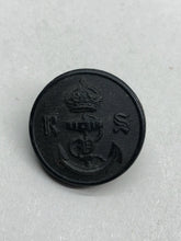 Charger l&#39;image dans la galerie, Original WW1/WW2 British Royal Navy Bakelite Button - Unknown
