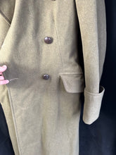 Load image into Gallery viewer, Original WW2 British Army Officers Private Purchase Greatcoat - 38&quot; Chest
