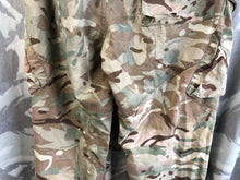 Charger l&#39;image dans la galerie, Genuine British Army MTP Camouflage Combat Trousers - 85/84/100
