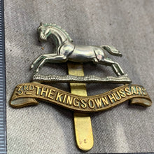 Charger l&#39;image dans la galerie, Original WW2 British Army Cap Badge - 3rd The King&#39;s Own Hussars
