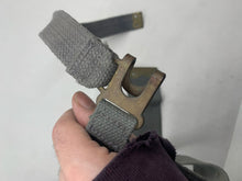 Lade das Bild in den Galerie-Viewer, Genuine British Army / RAF Single Side L Strap - WW2 37 Pattern Webbing
