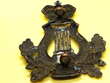 Load image into Gallery viewer, Original British Army - Victorian Crown Musicians Badge
