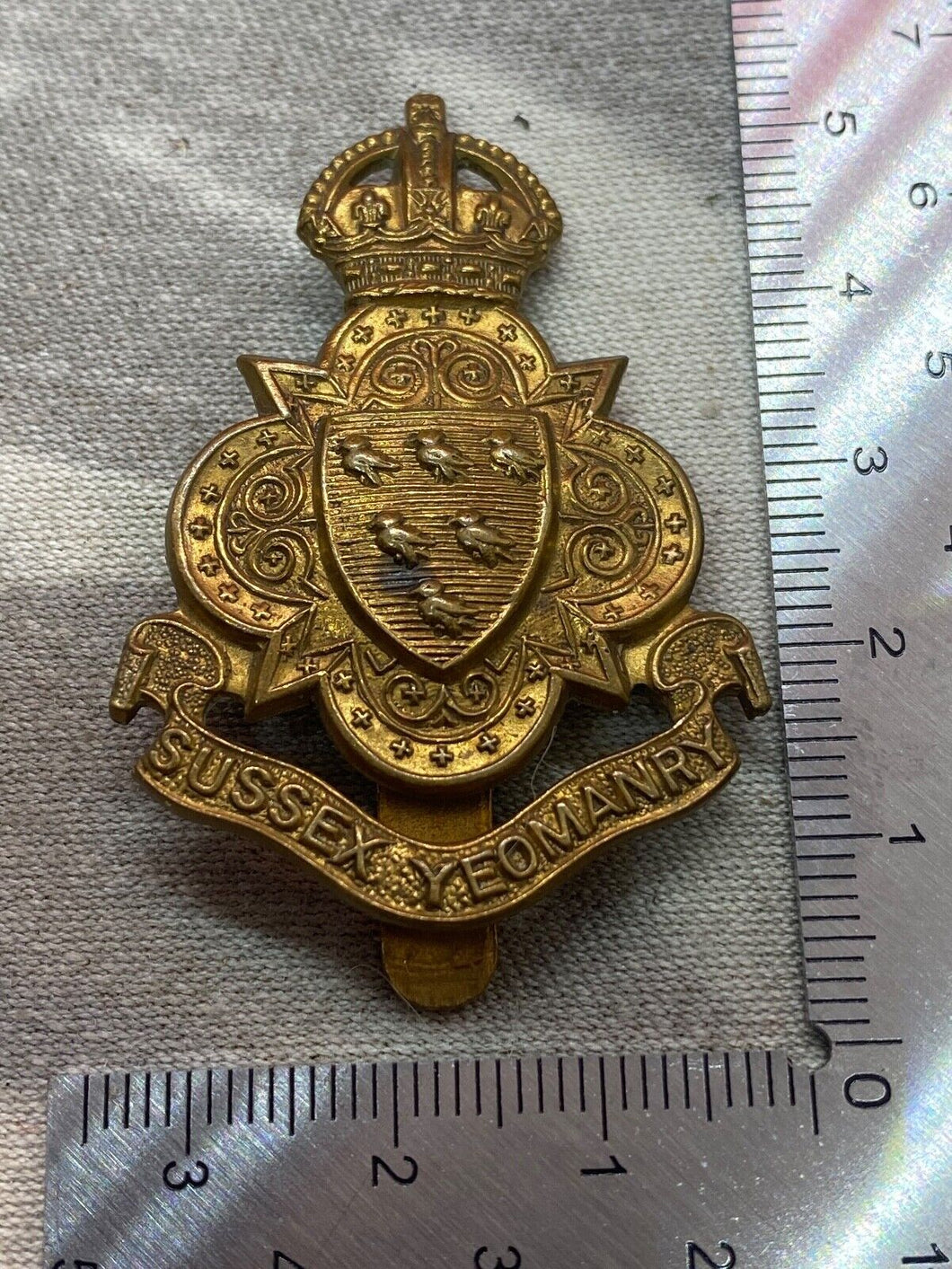 Original WW1 British Army Sussex Yeomanry Regiment Cap Badge