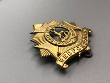 Load image into Gallery viewer, Original WW2 British Army Bedfordshire Regiment Cap Badge
